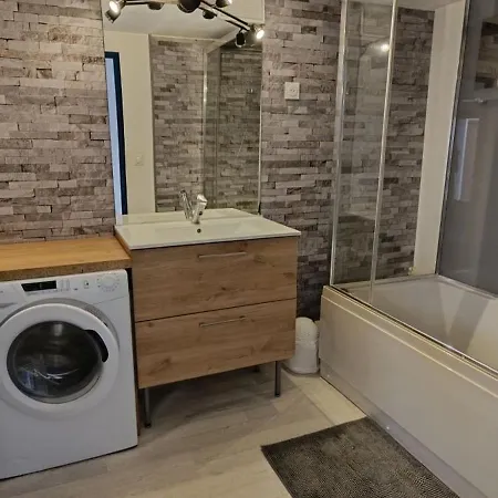 Apartment 70 M2 Bessan